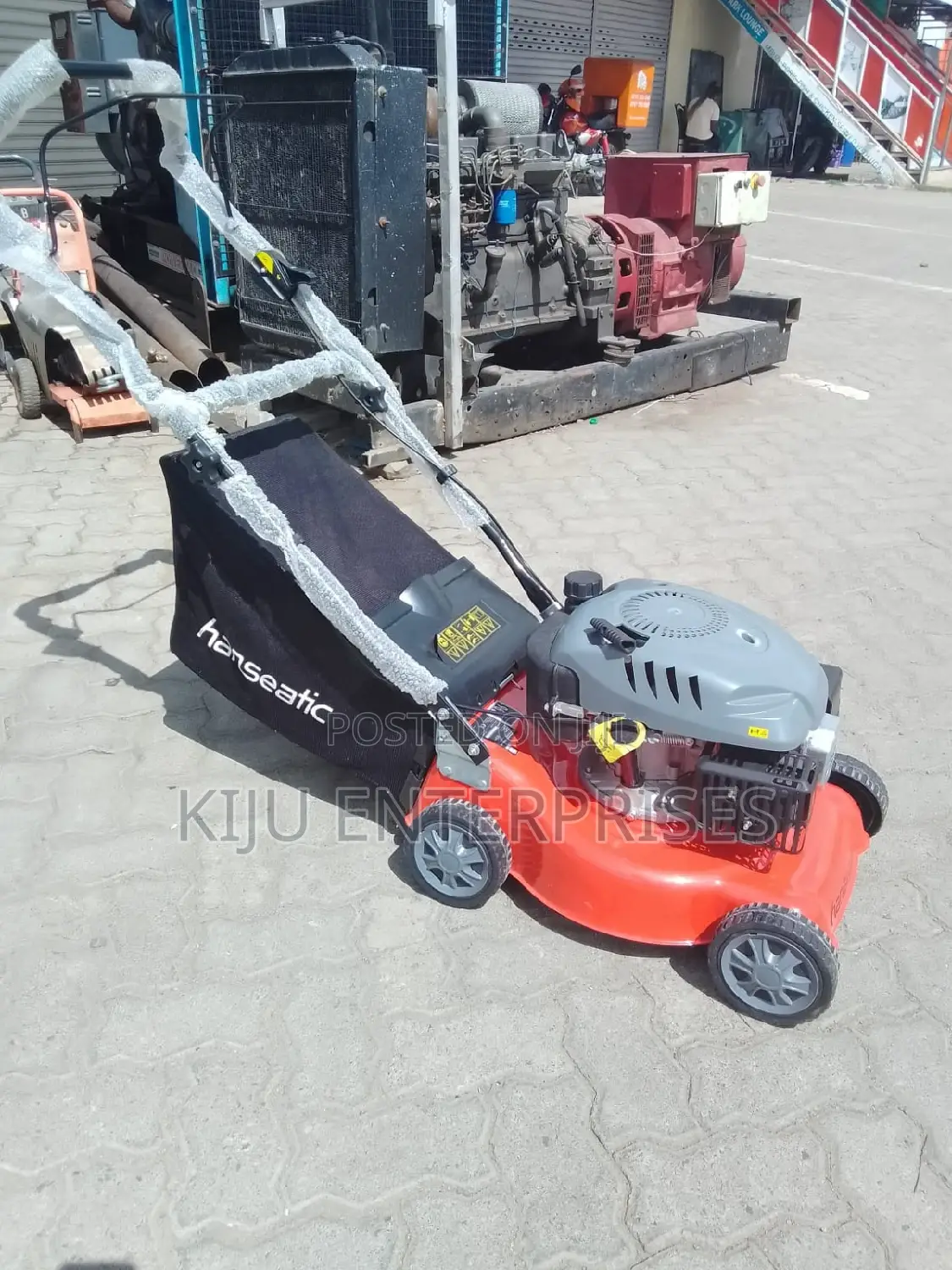 Hanseatic Lawnmower Machines Available Now Offer
