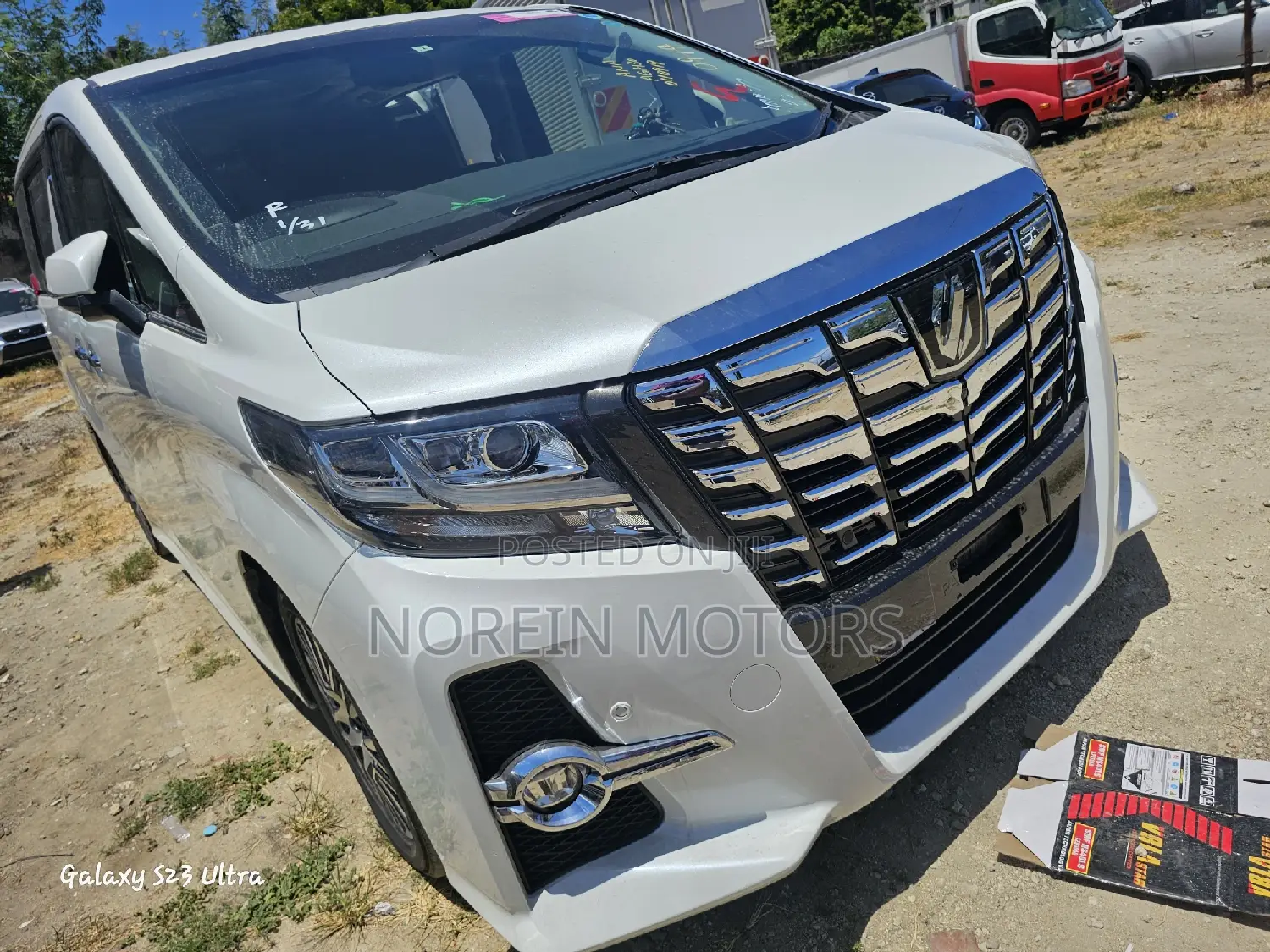 Toyota Alphard 2017 White