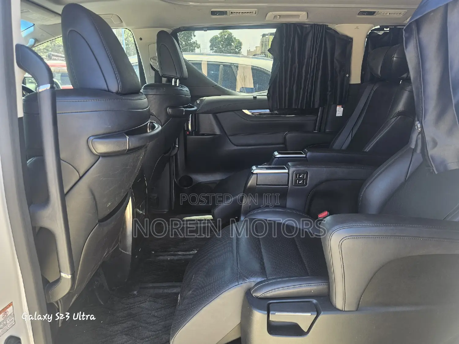 Toyota Alphard 2017 White