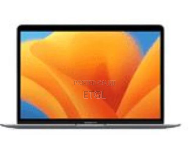 New Laptop Apple MacBook 8GB Intel Core I7 SSD 256GB - main view