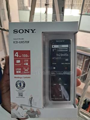 Sony Icd-Ux570 Digital Voice Recorder (Black)