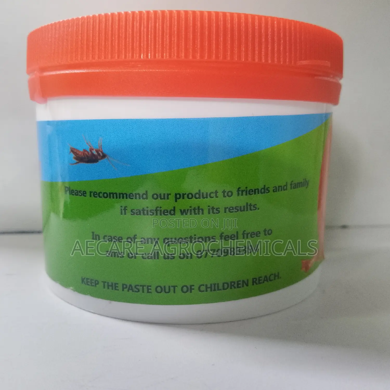Essie Cockroach Paste 500 Grams