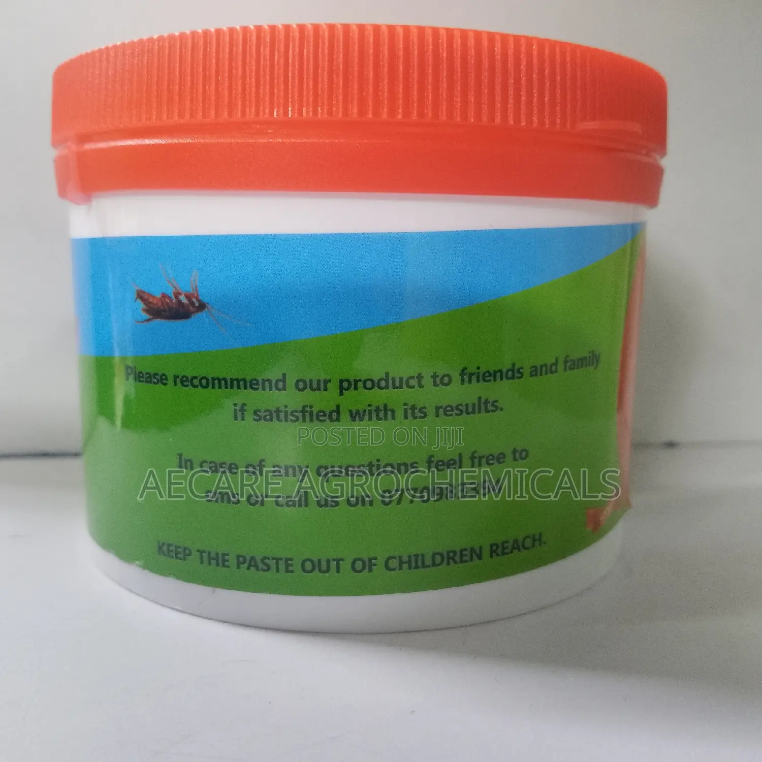 Essie Cockroach Paste 500 Grams