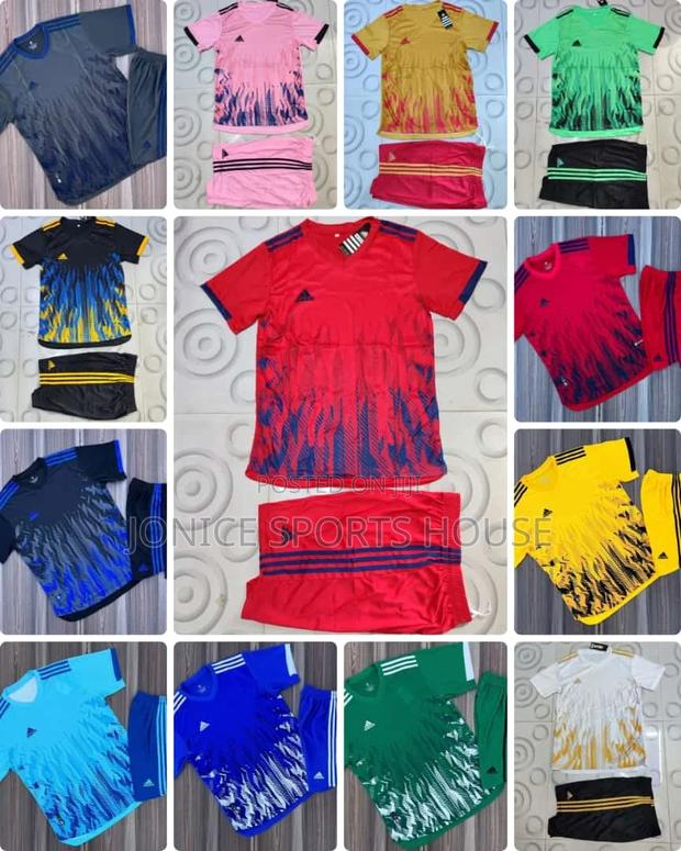 Unique Football Uniforms - thumbnail 3