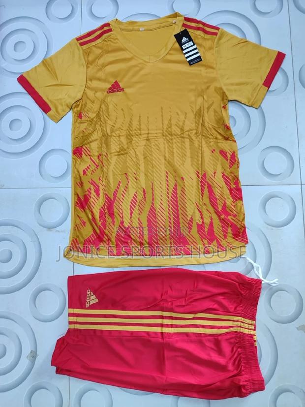 Unique Football Uniforms - thumbnail 4