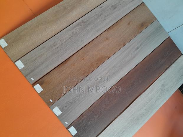 Wooden Laminates( Laminate Flooring )