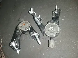 Toyota Fielder 2012 Rear Gearbox Mount