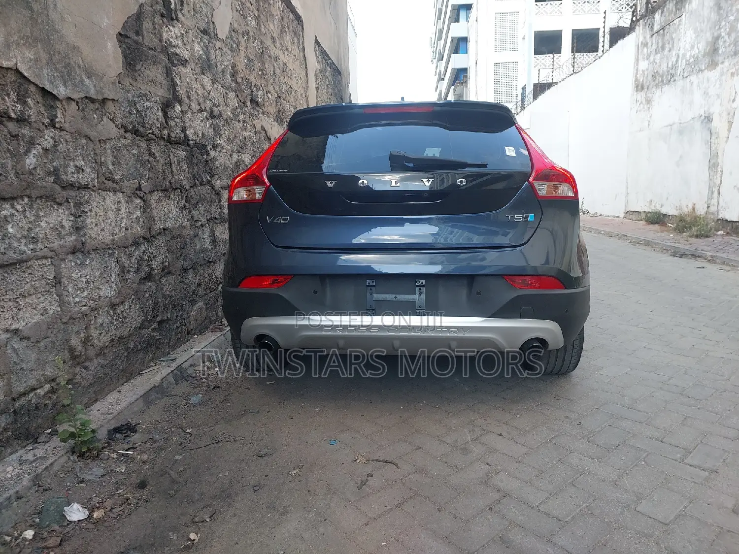 Volvo V40 2017 Gray