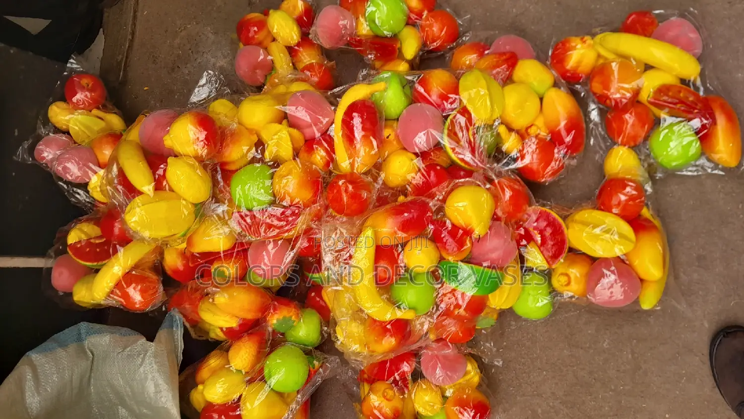 Artificial Fruits 12