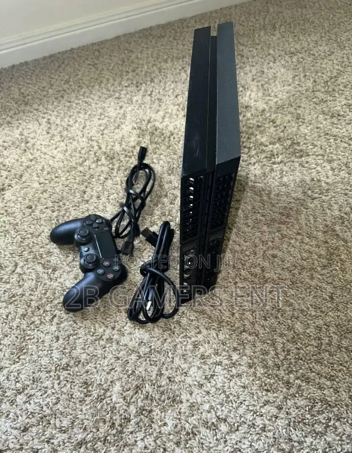 Ps4 Standard, 1 Pad All Cables Clean