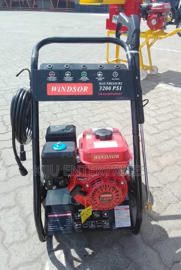 Windsor Gasoline High Pressure Washer 7.5hp - main view