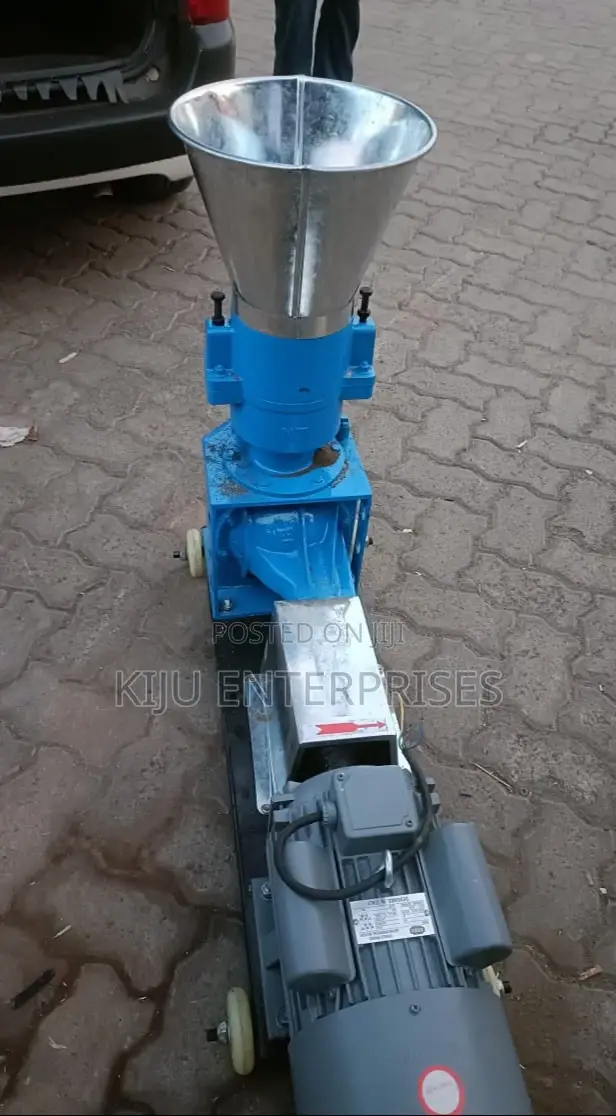 Animals Feeding Machines