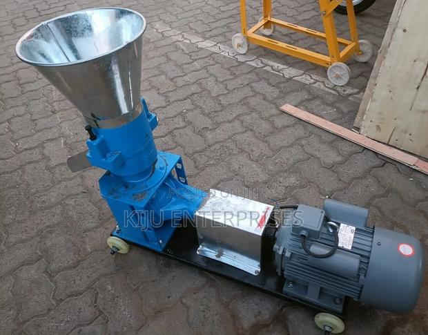 Animals Feeding Machines - thumbnail 4