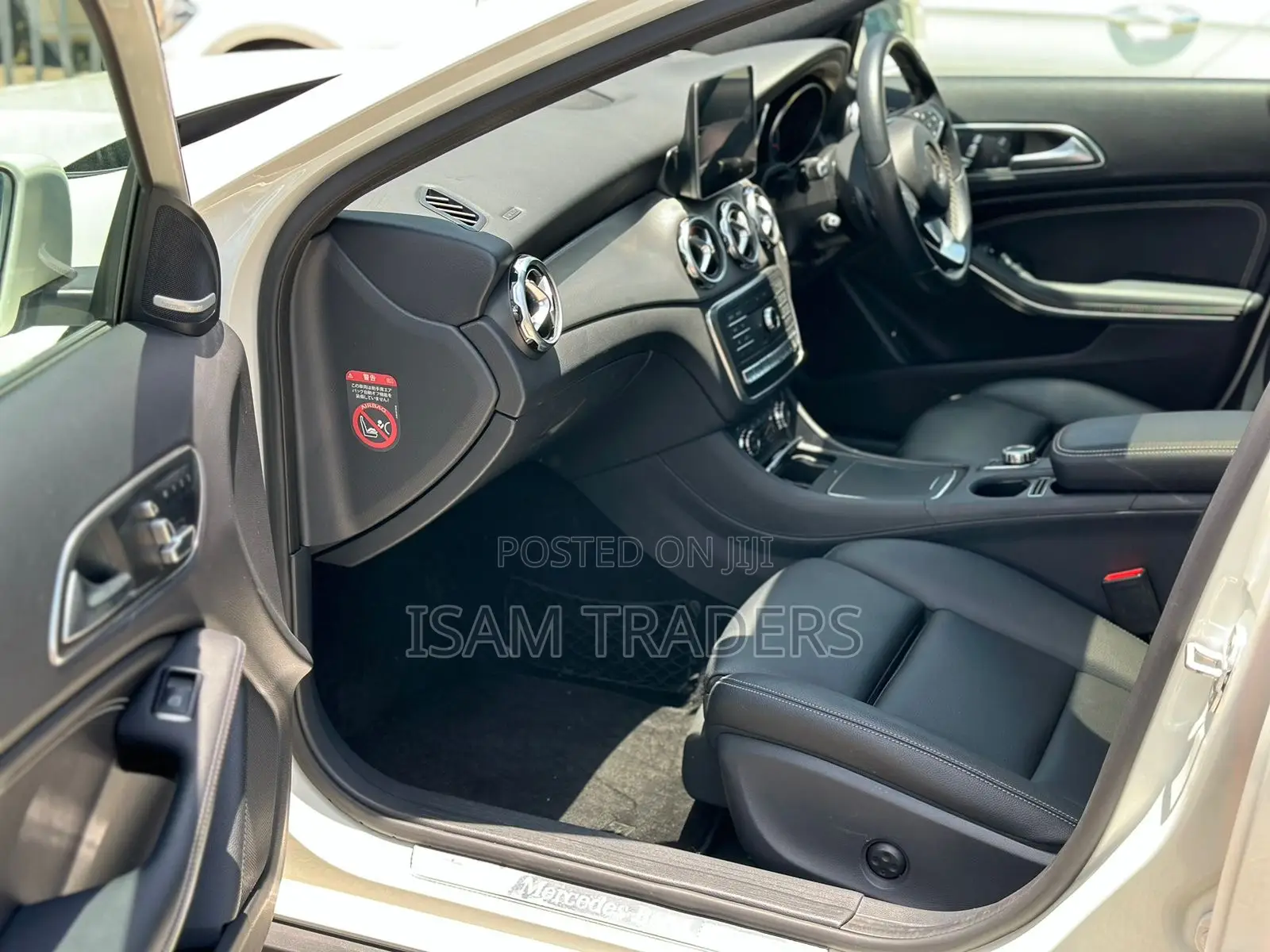 Mercedes-Benz GLA-Class 2017 Pearl