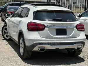 Mercedes-Benz GLA-Class 2017 Pearl
