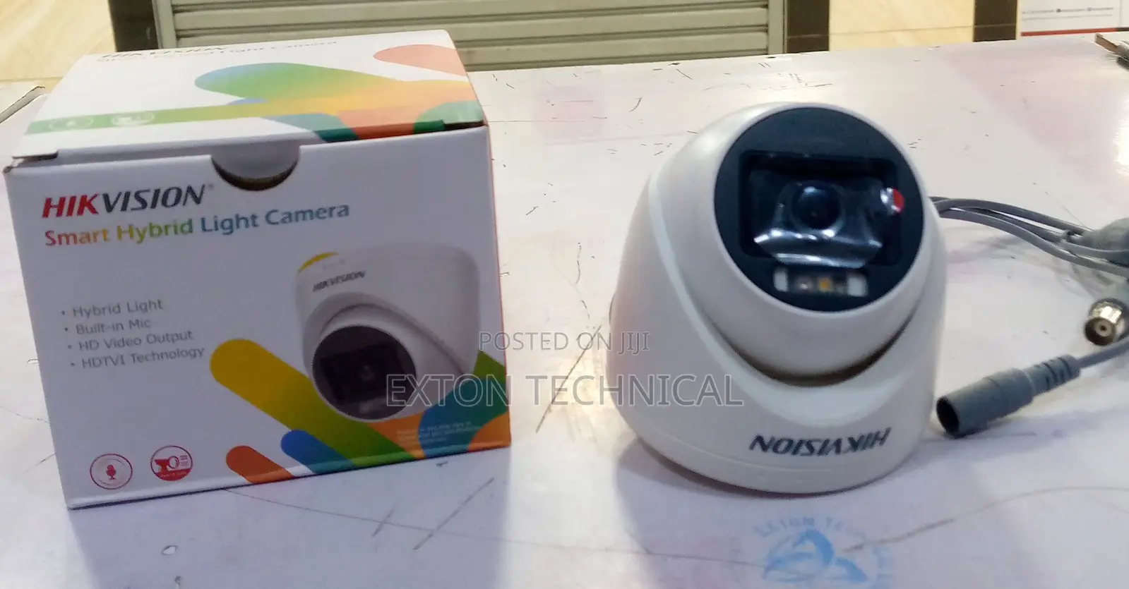 Smart Hybrid Light 2mp Dome CCTV Camera 20m