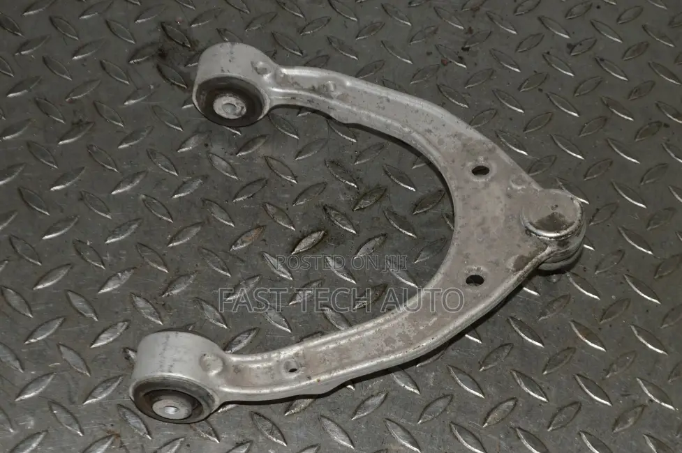 Volkswagen Touareg Upper Control Arm
