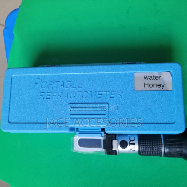Tri Scale Moisture,Baume , Honey Refractometer - main view