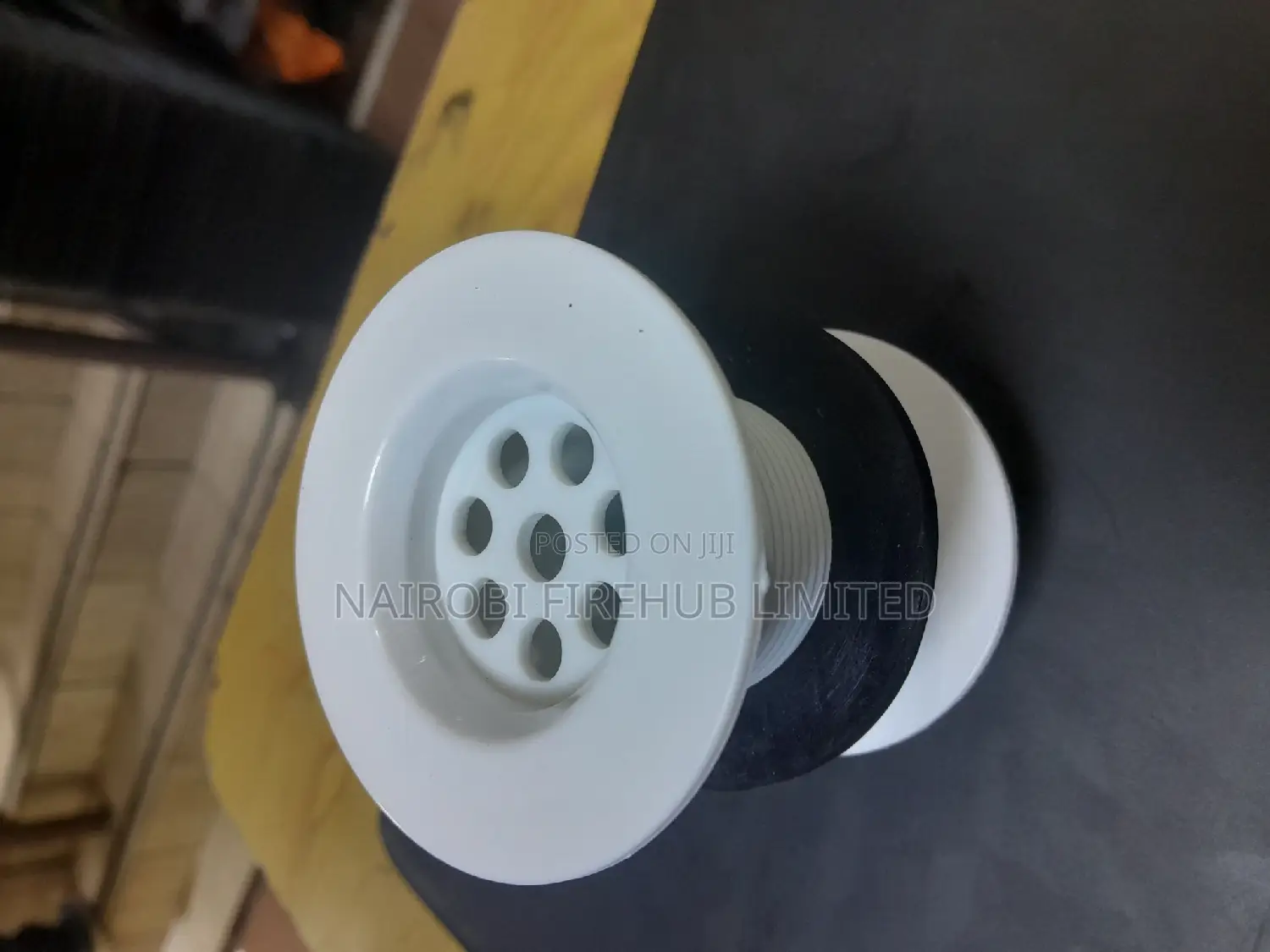 Dobby Waste for Water Sink