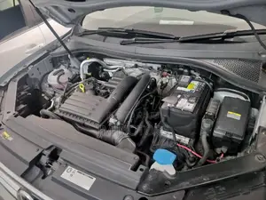 Volkswagen Tiguan 2018 Silver