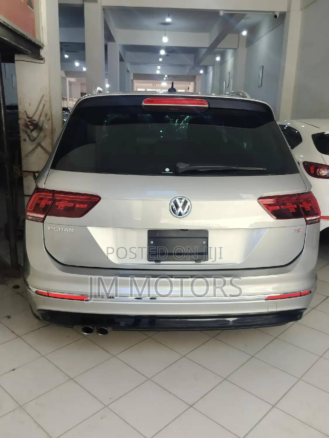 Volkswagen Tiguan 2018 Silver