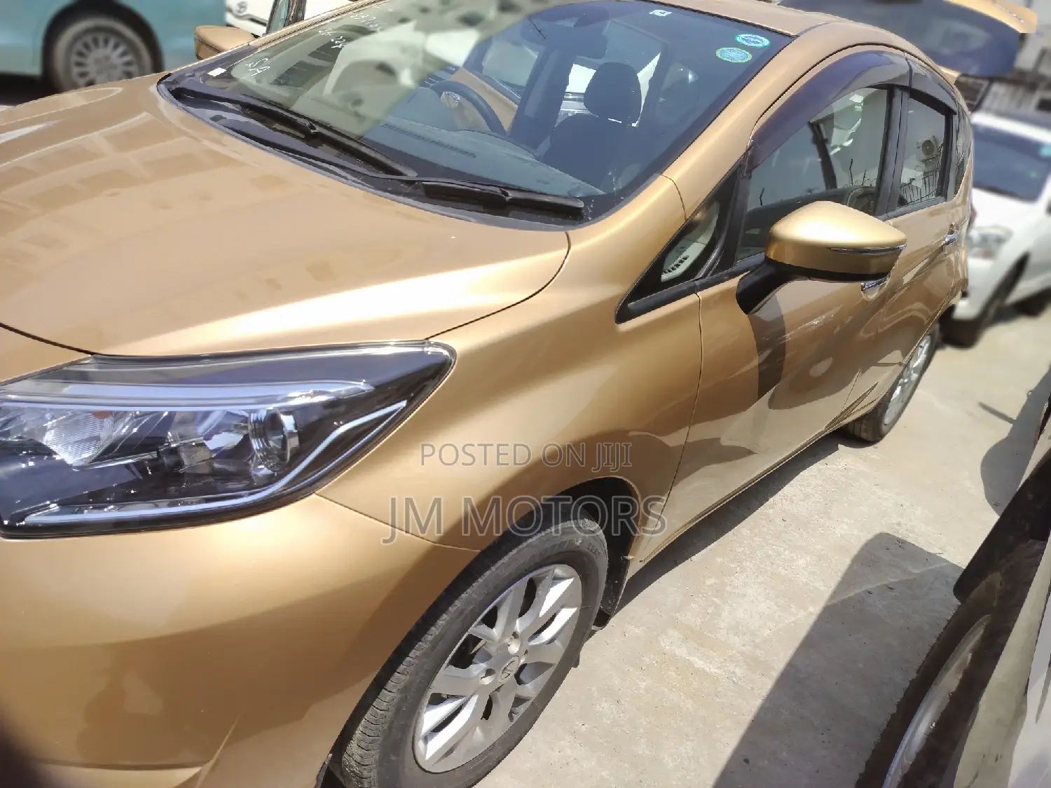 Nissan Note 2016 Gold