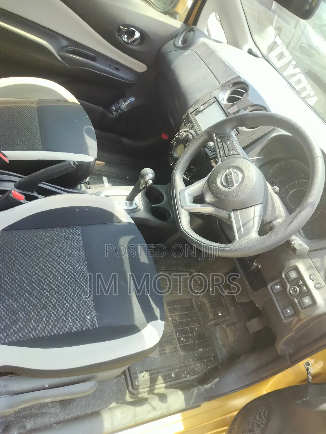 Nissan Note 2016 Gold