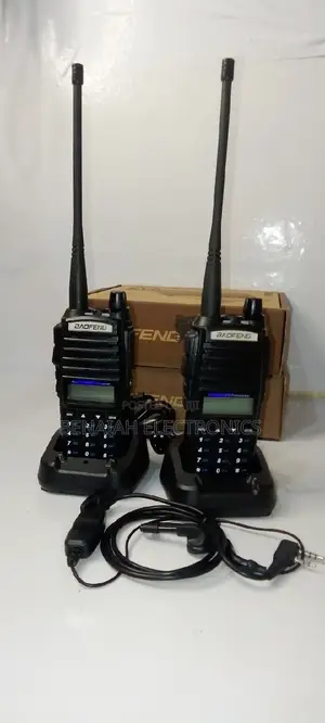 Baofeng Uv82 High Quality Walkie-Talkie.5w Two Way Bf Radio