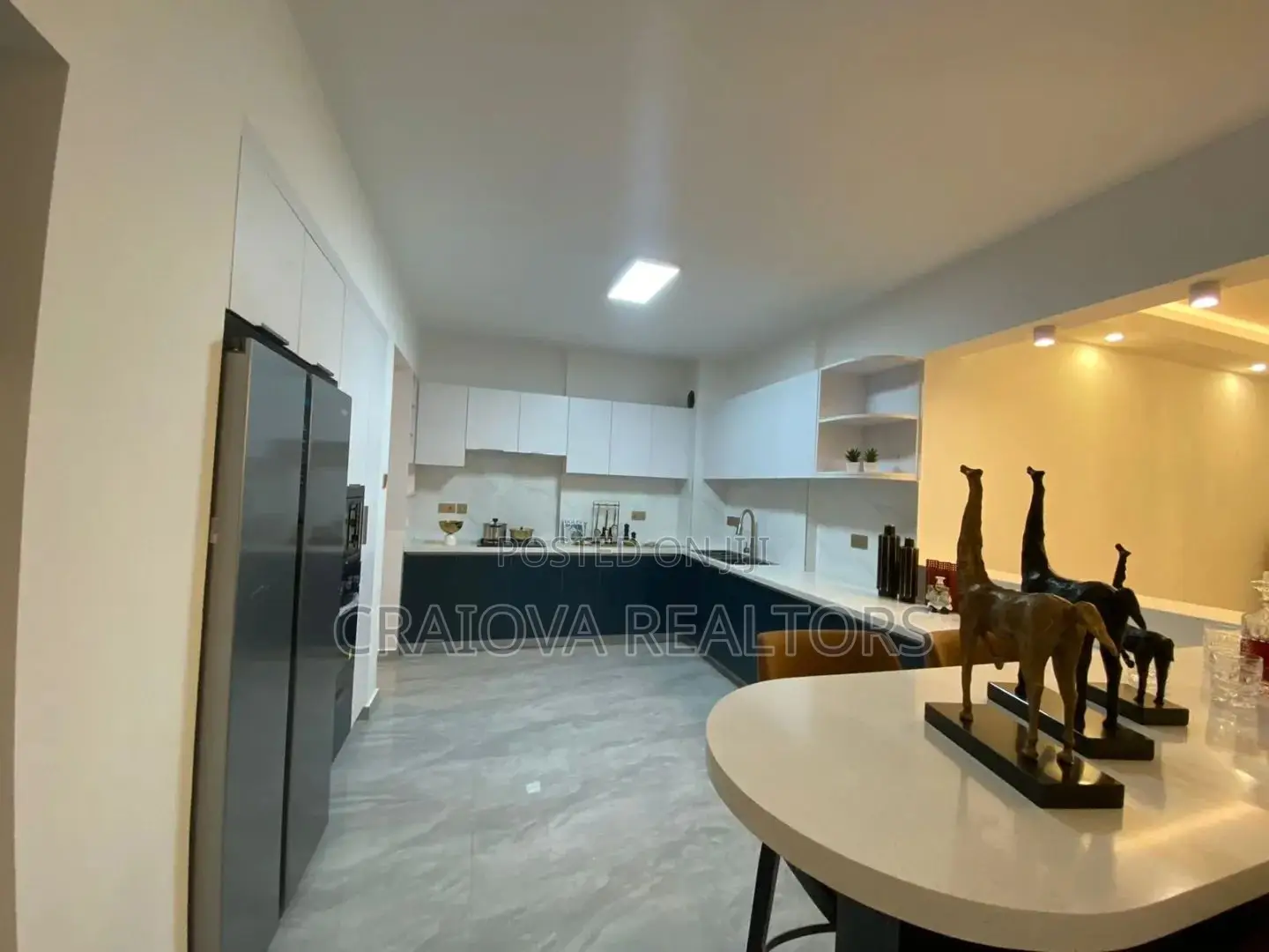 3bdrm Apartment in Kilimani for sale