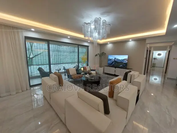 5bdrm Duplex in Kilimani for sale