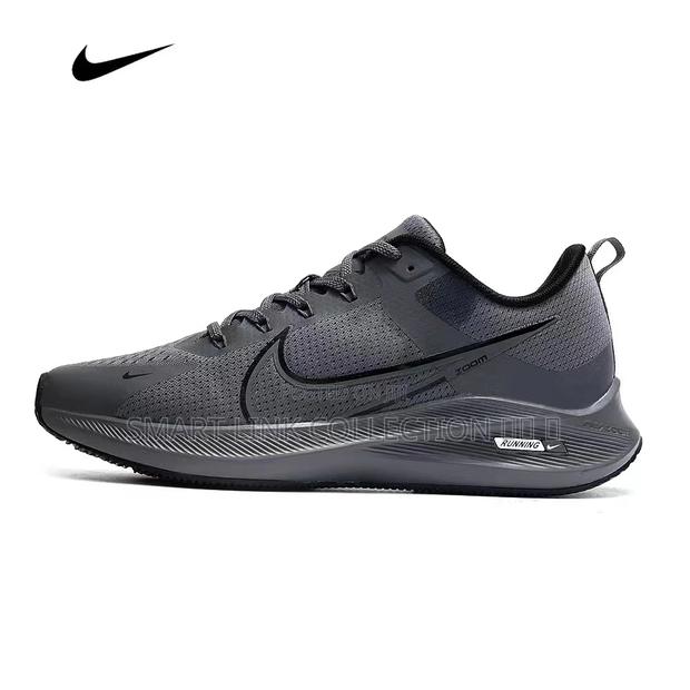 Running Zoom Shoe - thumbnail 2