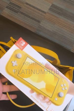 Yellow Console Nintendo Switch Lite Wa5 - thumbnail 2