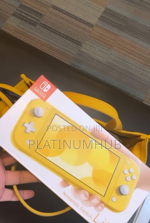 Yellow Console Nintendo Switch Lite Wa5 - main view