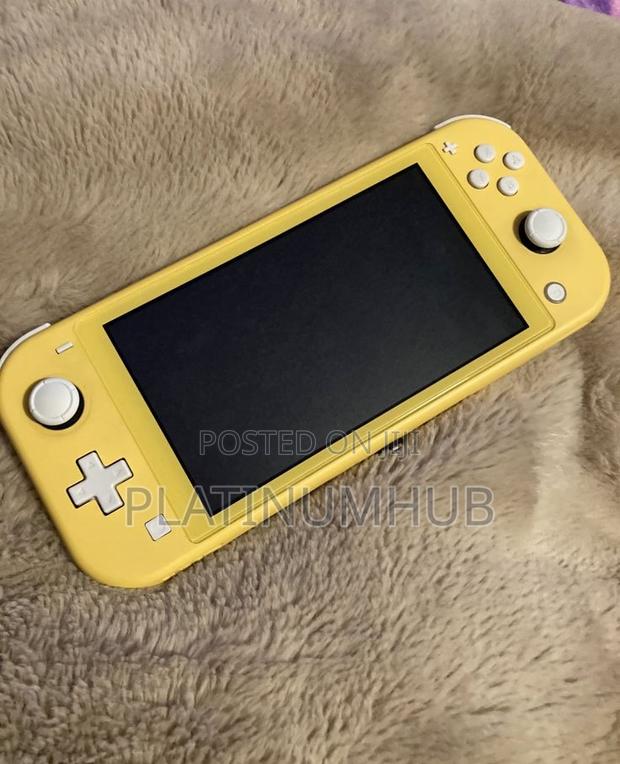 Yellow Console Nintendo Swith Lite Tf4 - main view