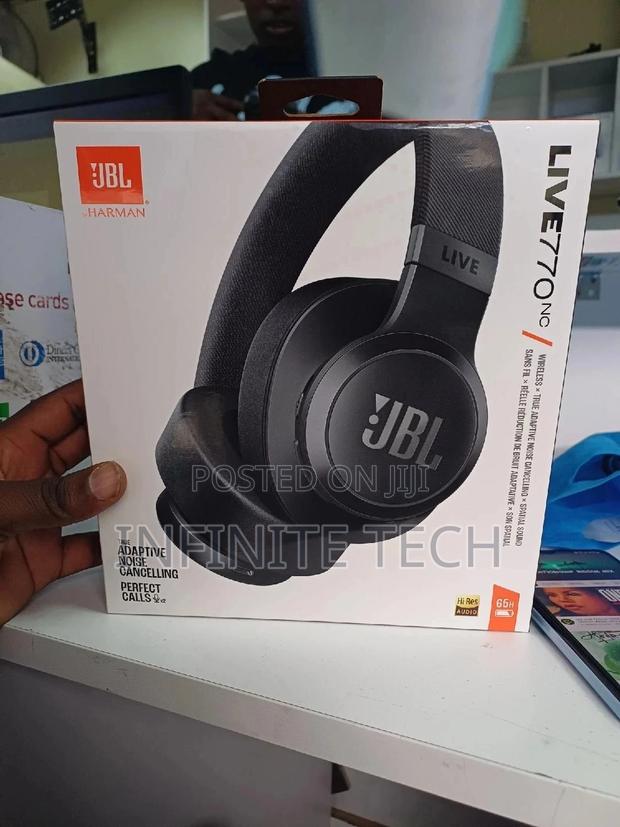JBL Live 77nc Black Headphones