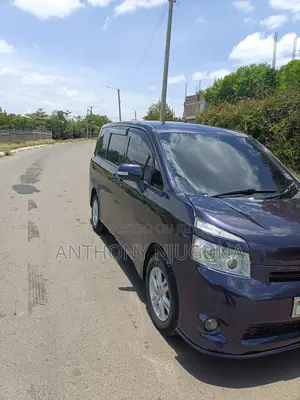 Toyota Voxy/Noah 7 Seater Hire.Comes With a Driver