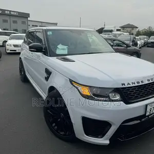 Land Rover Range Rover Sport SVR 4x4 (5.0L 8cyl 8A) 2017 White