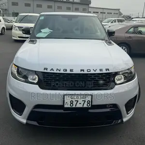 Land Rover Range Rover Sport SVR 4x4 (5.0L 8cyl 8A) 2017 White