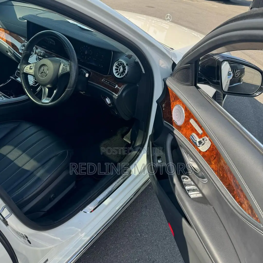 Mercedes-Benz E400 2017 White