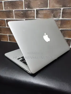 Laptop Apple MacBook Pro 2013 8GB Intel Core I5 SSD 256GB