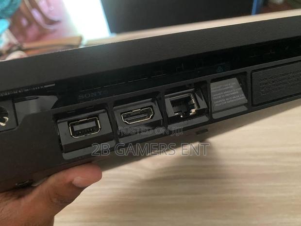 Play Station 4 Slim Seal On - thumbnail 3