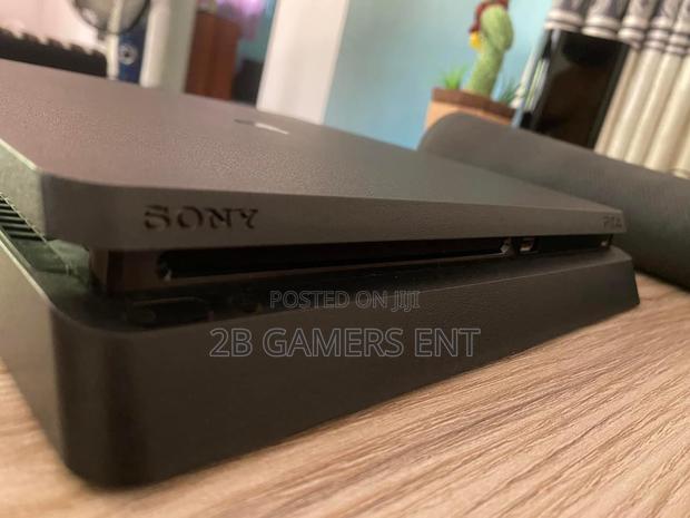 Play Station 4 Slim Seal On - thumbnail 5