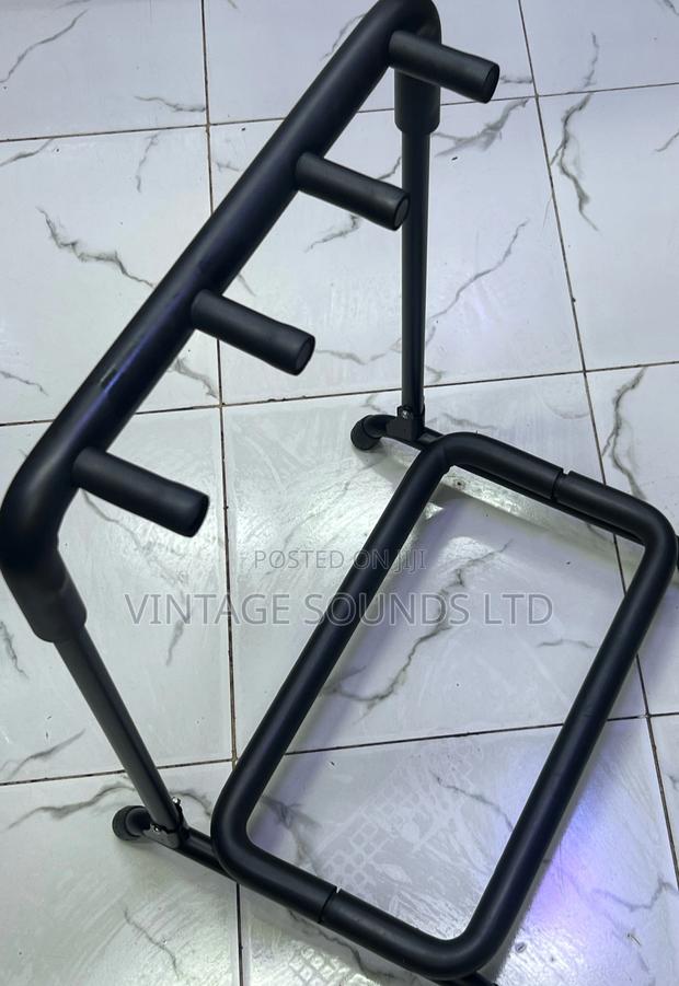 Guitar Stand / Guitar Stand (3 Space) - thumbnail 2