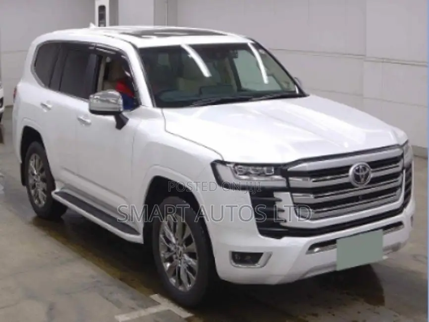 New Toyota Land Cruiser 2023 Pearl