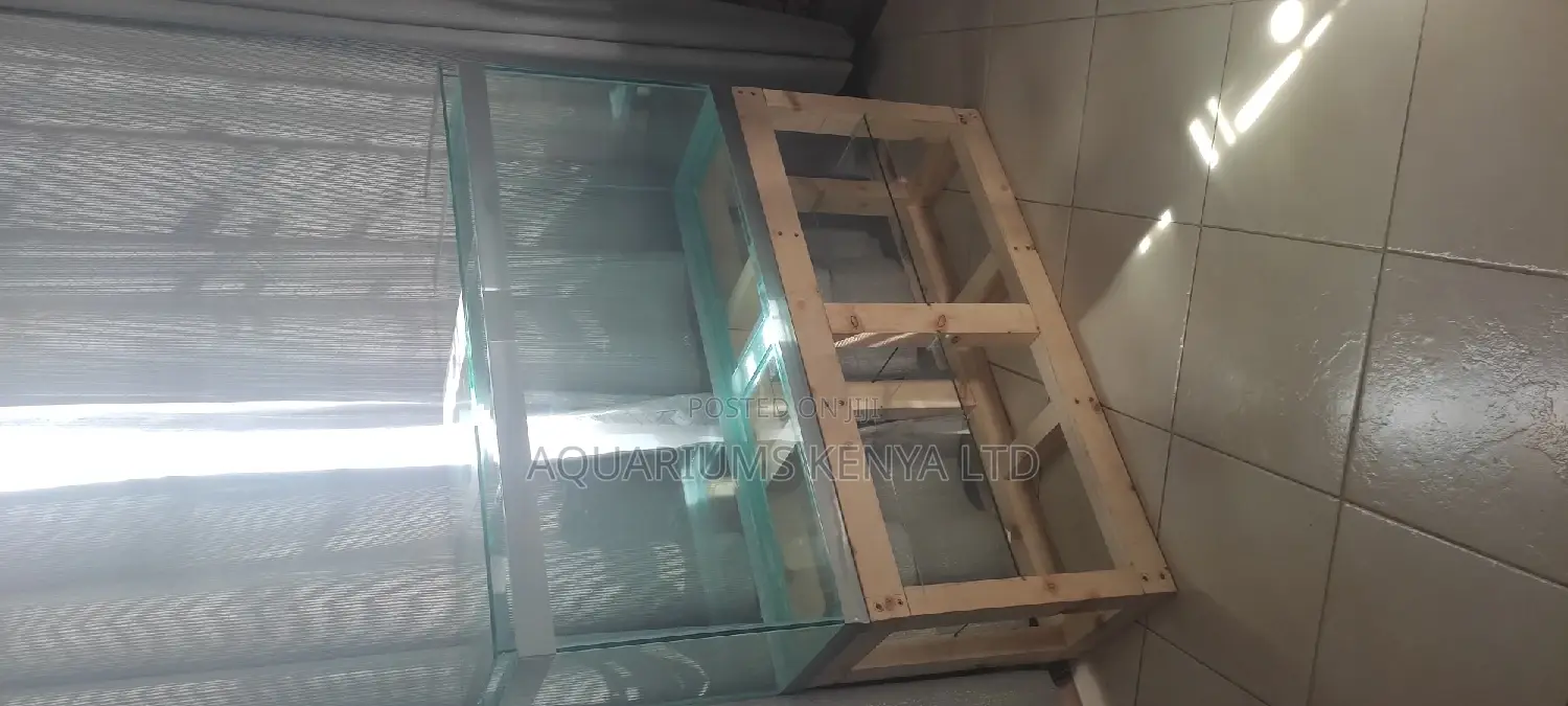Aquariums+ Simple Stand
