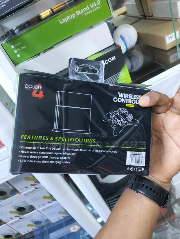 Ps4 Game Pad - main view