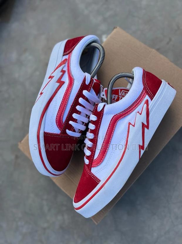 Skater Bolt Vans - main view
