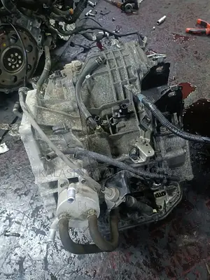 3zr Gear Box for Noah Voxy and Wish