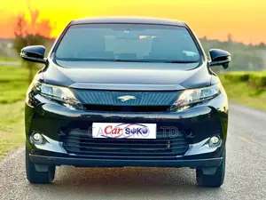 Toyota Harrier 2.0 2017 Black