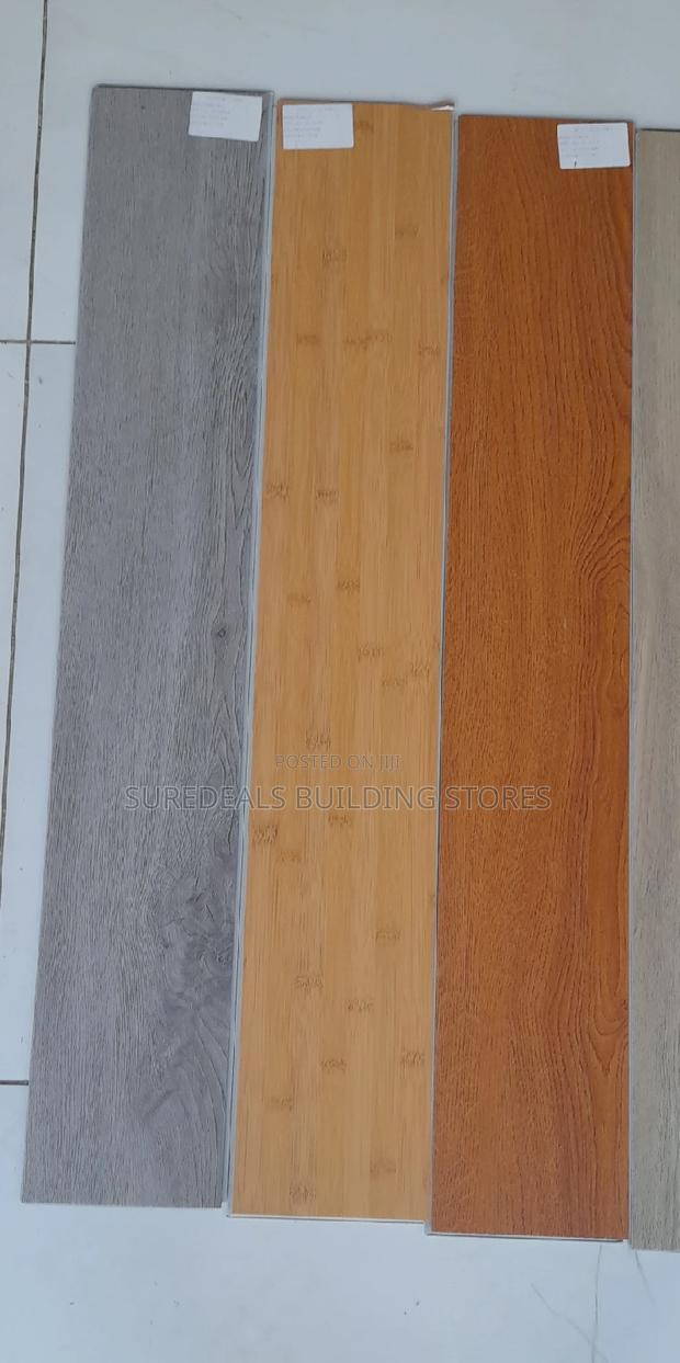 Interlocking SPC Flooring -100%Waterproof Flooring